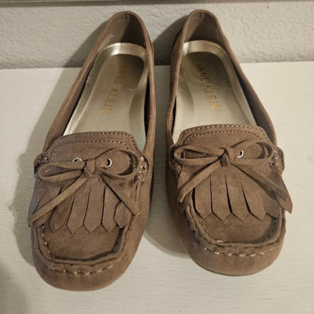 Women's Anne Klein Aknubia Moccasin Loafers Taupe Size 9.5M